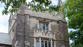 McMaster University Campus Building